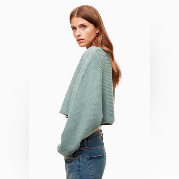 Wool/Linen Blend Aritzia Wilfred Free Lolan Cropped Sweater Size XS Light Blue - Picture 1 of 11